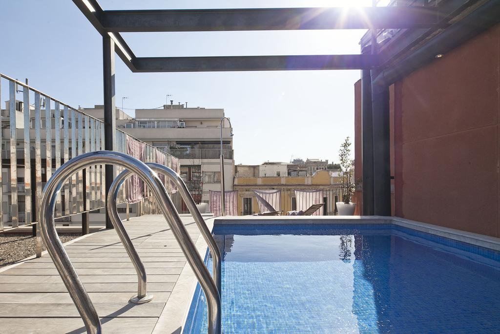 Apartment Barcelona Rentals - Pool Terrace In City Center Экстерьер фото